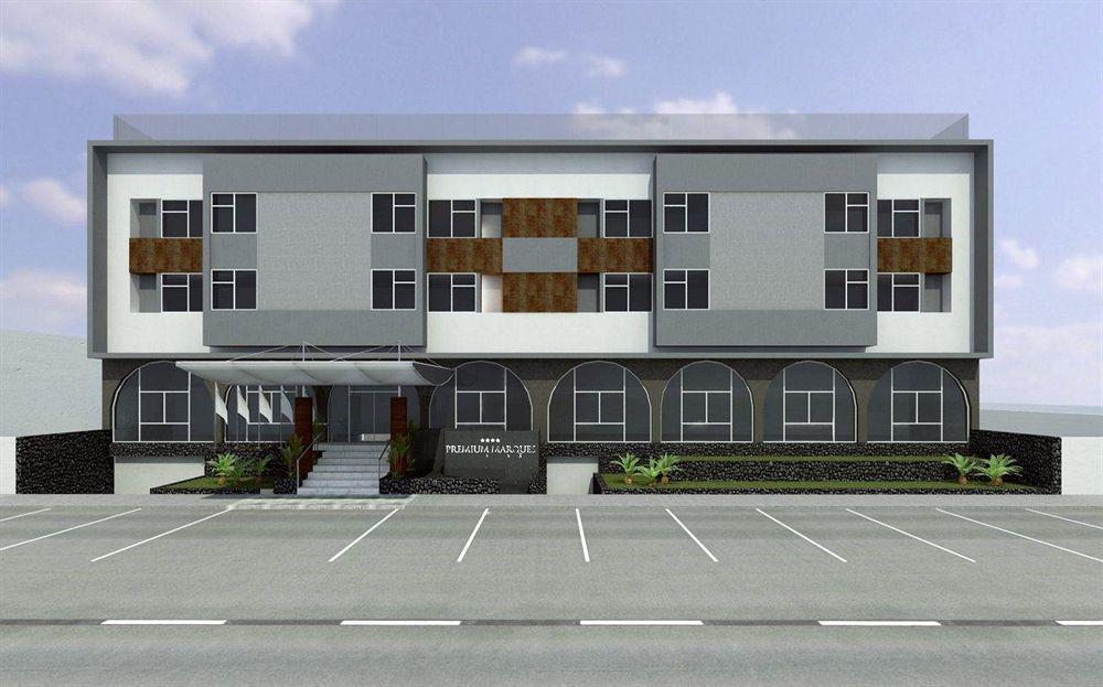 Hotel El Gran Marques Trujillo Buitenkant foto